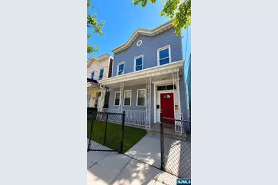 535 28th Street, Union City, NJ 07087 - Photo 1