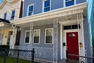 535 28th St, Union City, NJ 07087 - Photo 1