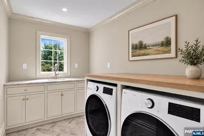 331 Martom Road, Wyckoff Township, NJ 07481 - Photo 35