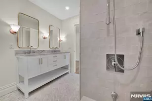 331 Martom Rd, Wyckoff Township, NJ 07481 - Photo 31