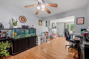 33 Prospect St, Paramus, NJ 07652 - Photo 9