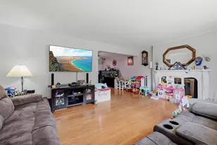 33 Prospect St, Paramus, NJ 07652 - Photo 7