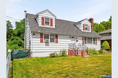 33 Prospect Street, Paramus, NJ 07652 - Photo 3
