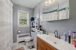 33 Prospect St, Paramus, NJ 07652 - Photo 17
