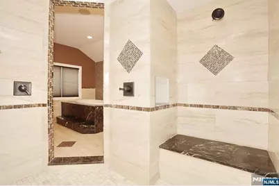39 Burton Avenue, Hasbrouck Heights, NJ 07604 - Photo 31