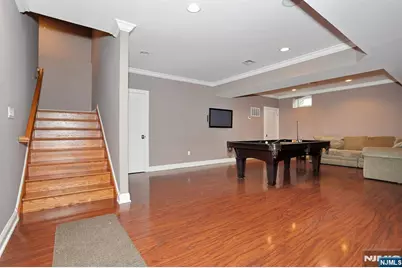 39 Burton Avenue, Hasbrouck Heights, NJ 07604 - Photo 47
