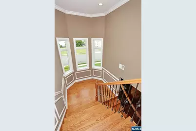39 Burton Avenue, Hasbrouck Heights, NJ 07604 - Photo 25