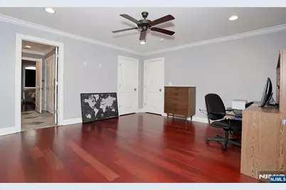 39 Burton Avenue, Hasbrouck Heights, NJ 07604 - Photo 41