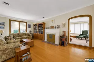 431 Maitland Ave, Teaneck Township, NJ 07666 - Photo 7