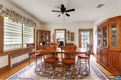 431 Maitland Avenue, Teaneck Township, NJ 07666 - Photo 5