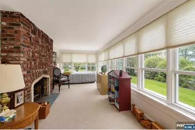 431 Maitland Avenue, Teaneck Township, NJ 07666 - Photo 7