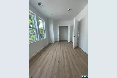 63 Prospect Terrace 2 #2, East Rutherford, NJ 07073 - Photo 17