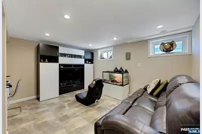 234 Hillside Avenue, Saddle Brook Township, NJ 07663 - Photo 25