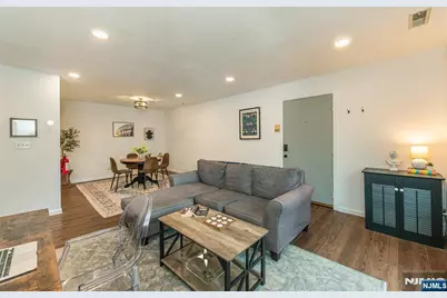 34 John Street 3A #3A, Bloomfield, NJ 07003 - Photo 5