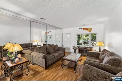 116 Pasadena Avenue, Hasbrouck Heights, NJ 07604 - Photo 7