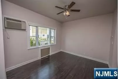 310 Union Street, Carlstadt, NJ 07072 - Photo 5
