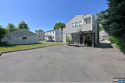15-11 Parmelee Avenue, Fair Lawn, NJ 07410 - Photo 3