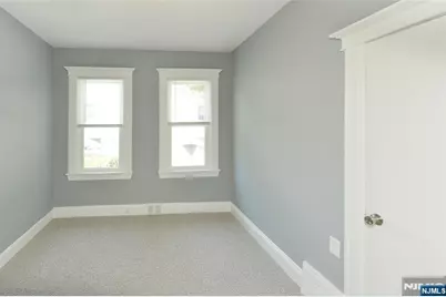 99 E Hunter Avenue, Maywood, NJ 07607 - Photo 11