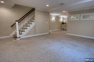 20 Wayne Ave, River Edge, NJ 07661 - Photo 15