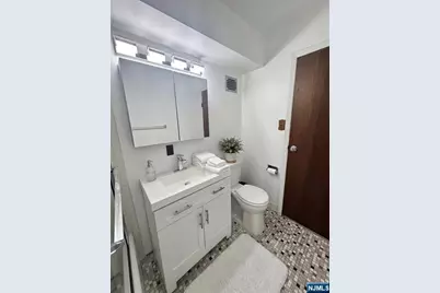 25 Jefferson Street 3D #3D, Hackensack, NJ 07601 - Photo 11