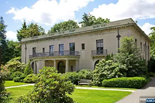 35 S Willow Street A1, Montclair, NJ 07042 - Photo 11