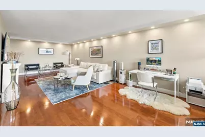 7855 Boulevard East 20F #20F, North Bergen, NJ 07047 - Photo 9