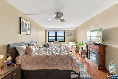 7855 Boulevard East 20F #20F, North Bergen, NJ 07047 - Photo 21