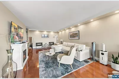 7855 Boulevard East 20F #20F, North Bergen, NJ 07047 - Photo 5