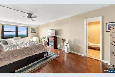 7855 Boulevard East 20F #20F, North Bergen, NJ 07047 - Photo 23