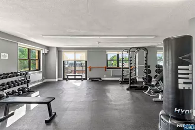 7855 Boulevard East 20F #20F, North Bergen, NJ 07047 - Photo 33