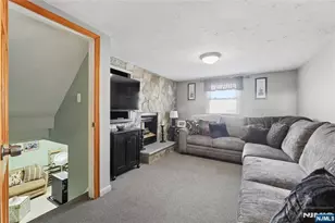 10 Truman Rd, North Arlington, NJ 07031 - Photo 21
