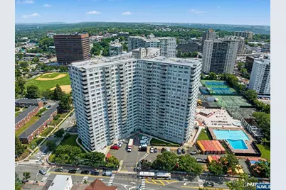 2000 Linwood Avenue 10R #10R, Fort Lee, NJ 07024 - Photo 25