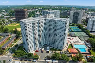 2000 Linwood Ave 10R, Fort Lee, NJ 07024 - Photo 25