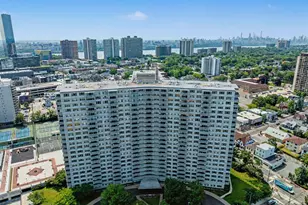 2000 Linwood Ave 10R, Fort Lee, NJ 07024 - Photo 23
