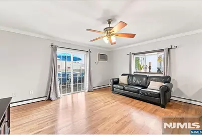 57 Reilly Court, Hackensack, NJ 07601 - Photo 5