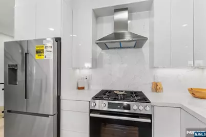 99 Van Horne Street 2 #2, Jersey City, NJ 07304 - Photo 5