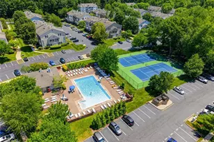 1002 Boxwood Ct, Mahwah, NJ 07430 - Photo 23