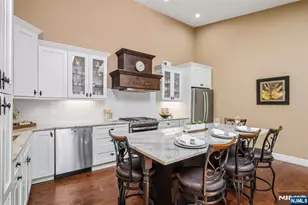 1002 Boxwood Ct, Mahwah, NJ 07430 - Photo 3