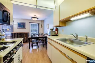 45 Colonial Village Dr 45, Hillsdale, NJ 07642 - Photo 11