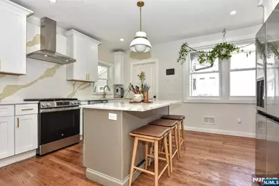 69 Wyckoff Avenue, Waldwick, NJ 07463 - Photo 9