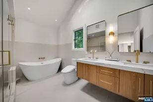 160 Beacon St, Haworth, NJ 07641 - Photo 29