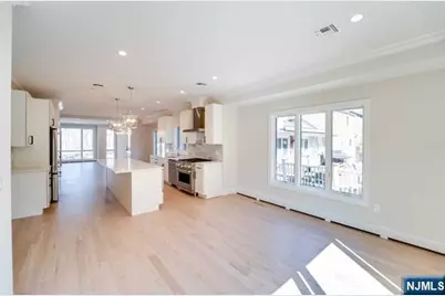 462 A 6th A #A, Palisades Park, NJ 07650 - Photo 3