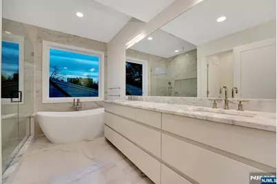 529 5th Street, Palisades Park, NJ 07650 - Photo 11