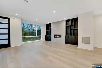 529 5th Street, Palisades Park, NJ 07650 - Photo 3