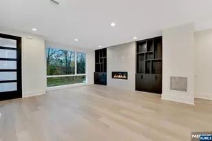 529 5th St, Palisades Park, NJ 07650 - Photo 3