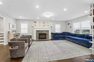 373 Briarcliff Rd, Teaneck Township, NJ 07666 - Photo 5