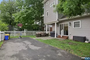 373 Briarcliff Rd, Teaneck Township, NJ 07666 - Photo 25