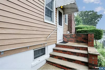 443 Center Street, Wood Ridge, NJ 07075 - Photo 5