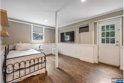 1275 Princeton Road, Teaneck Township, NJ 07666 - Photo 23