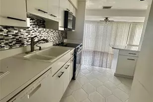364 Palisade Ave 2E, Cliffside Park, NJ 07010 - Photo 3